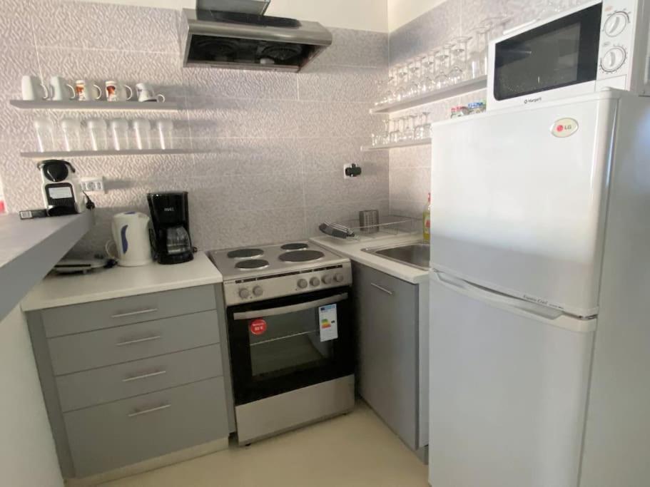 2Bdr Boutique Full Apt In Plaka Aten Exteriör bild