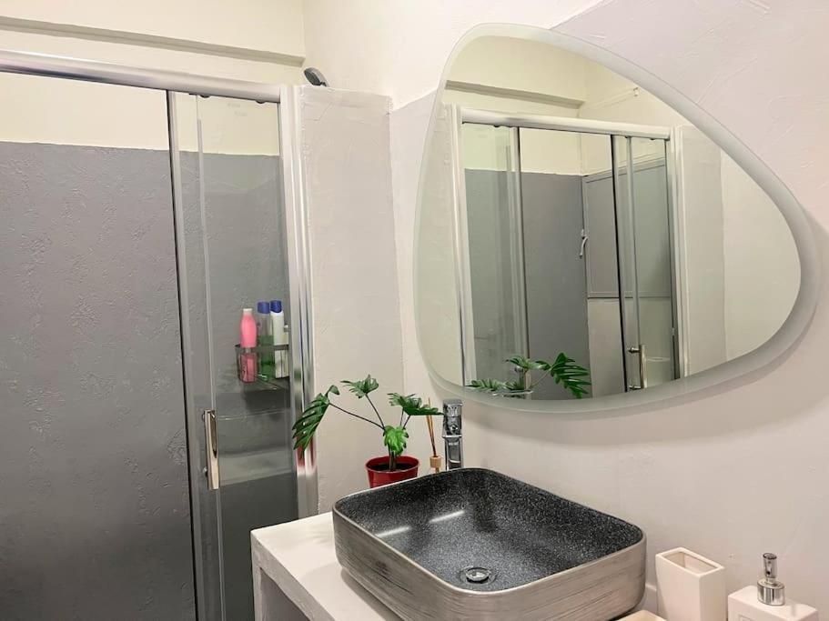 2Bdr Boutique Full Apt In Plaka Aten Exteriör bild