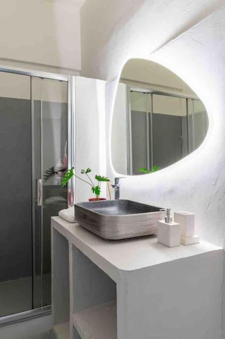 2Bdr Boutique Full Apt In Plaka Aten Exteriör bild