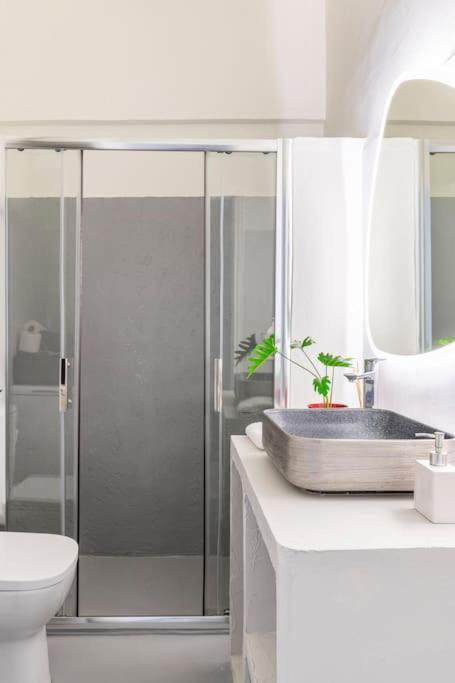 2Bdr Boutique Full Apt In Plaka Aten Exteriör bild